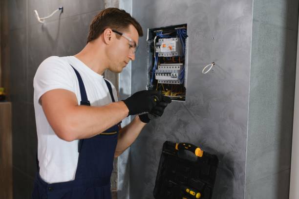 Electrical Outlet Repair in Naples, TX